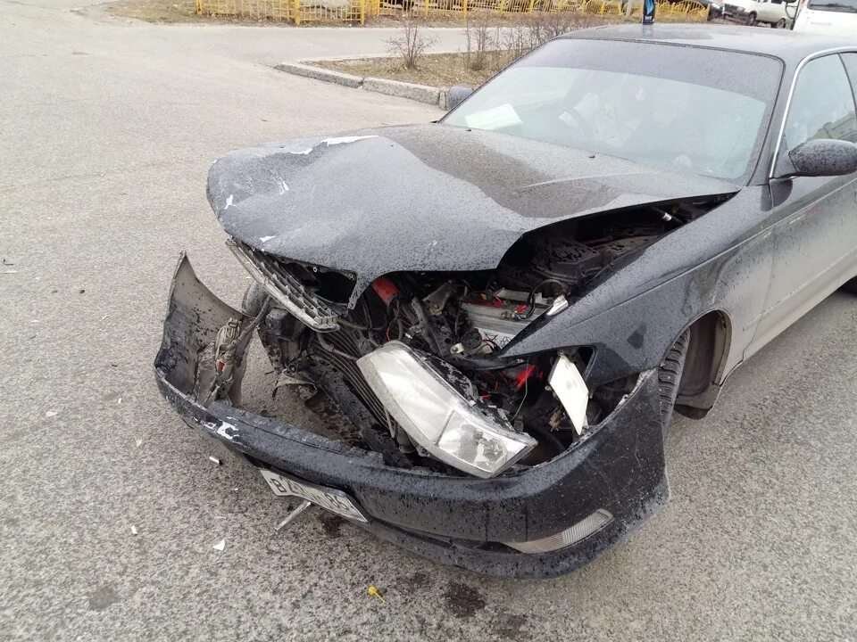 Разбитый марк фото Жизнь боль, когда маря, в ноль - Toyota Mark II (90), 2,5 л, 1995 года ДТП DRIVE