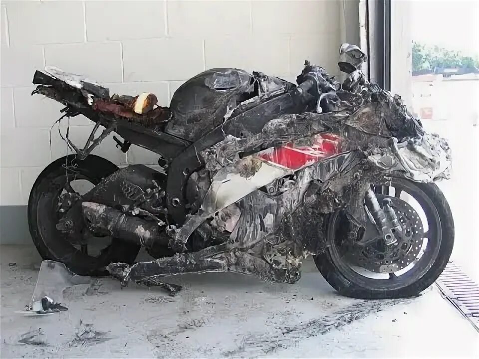 Разбитый мотоцикл фото для пранка The Damaged R6 is........DAMAGED! - YouTube