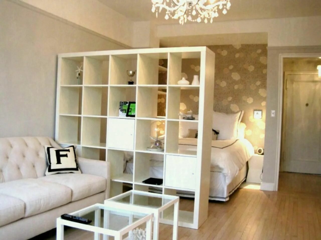 Разделение комнаты на две фото Image result for ikea Small apartment decorating, Small studio apartments, Studi