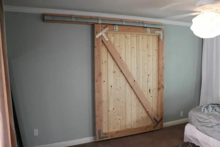 Раздвижная дверь своими руками в домашних условиях Sliding door - 50 models for a functional space Diy sliding barn door, Diy barn 