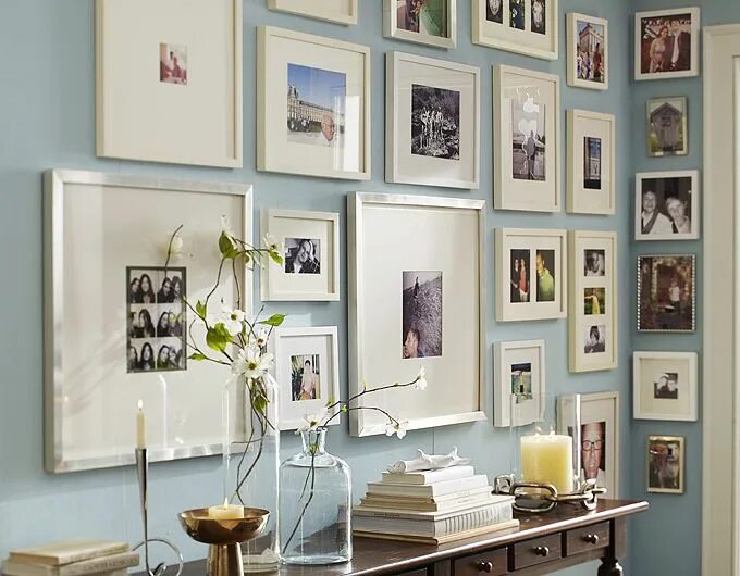 Размещение фото на стене How to Organize an Entryway Home decor, Wood gallery frames, Decor