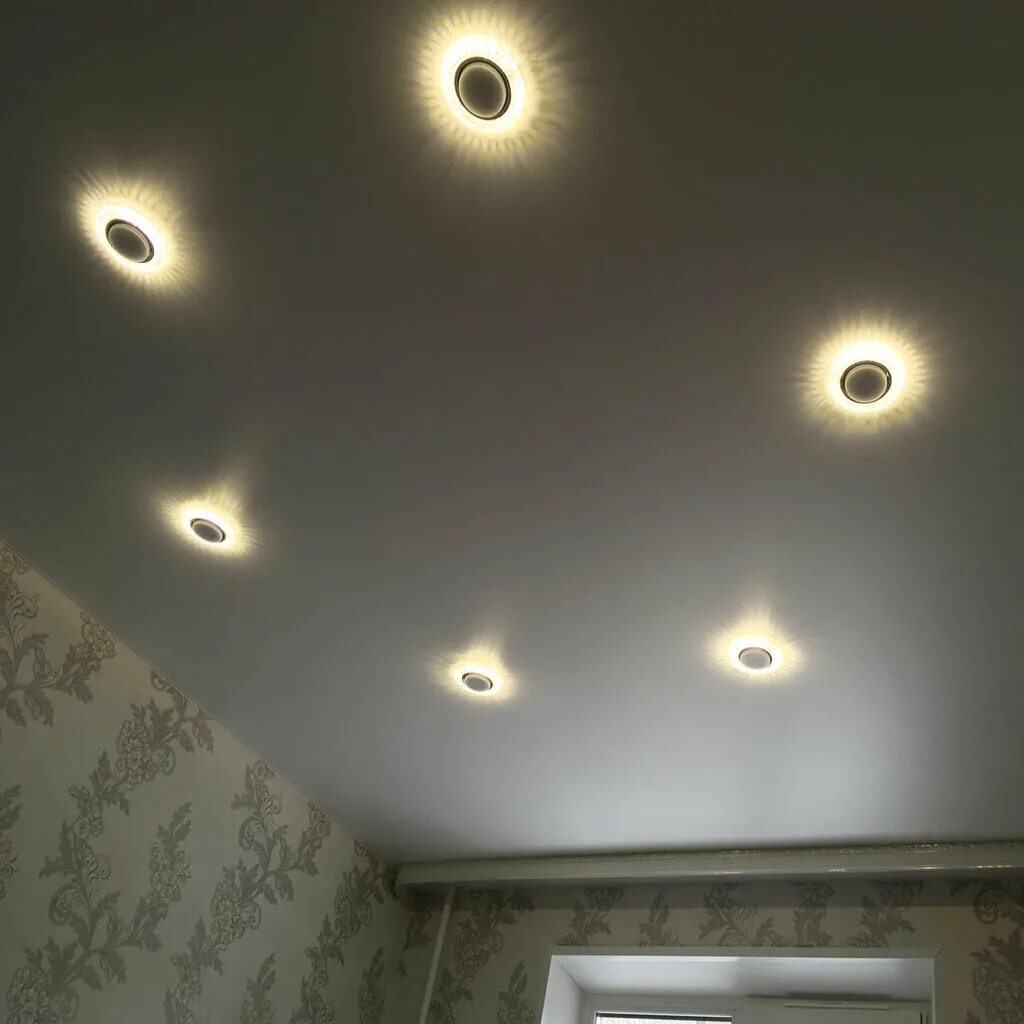Размещение лампочек на натяжном потолке фото Stile, ceiling systems, Novosibirsk, Krasniy Avenue, 94/3 - Yandex Maps