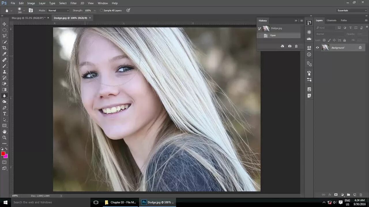 Размыть участок фото 13. Photoshop Blur & Sharpen - YouTube