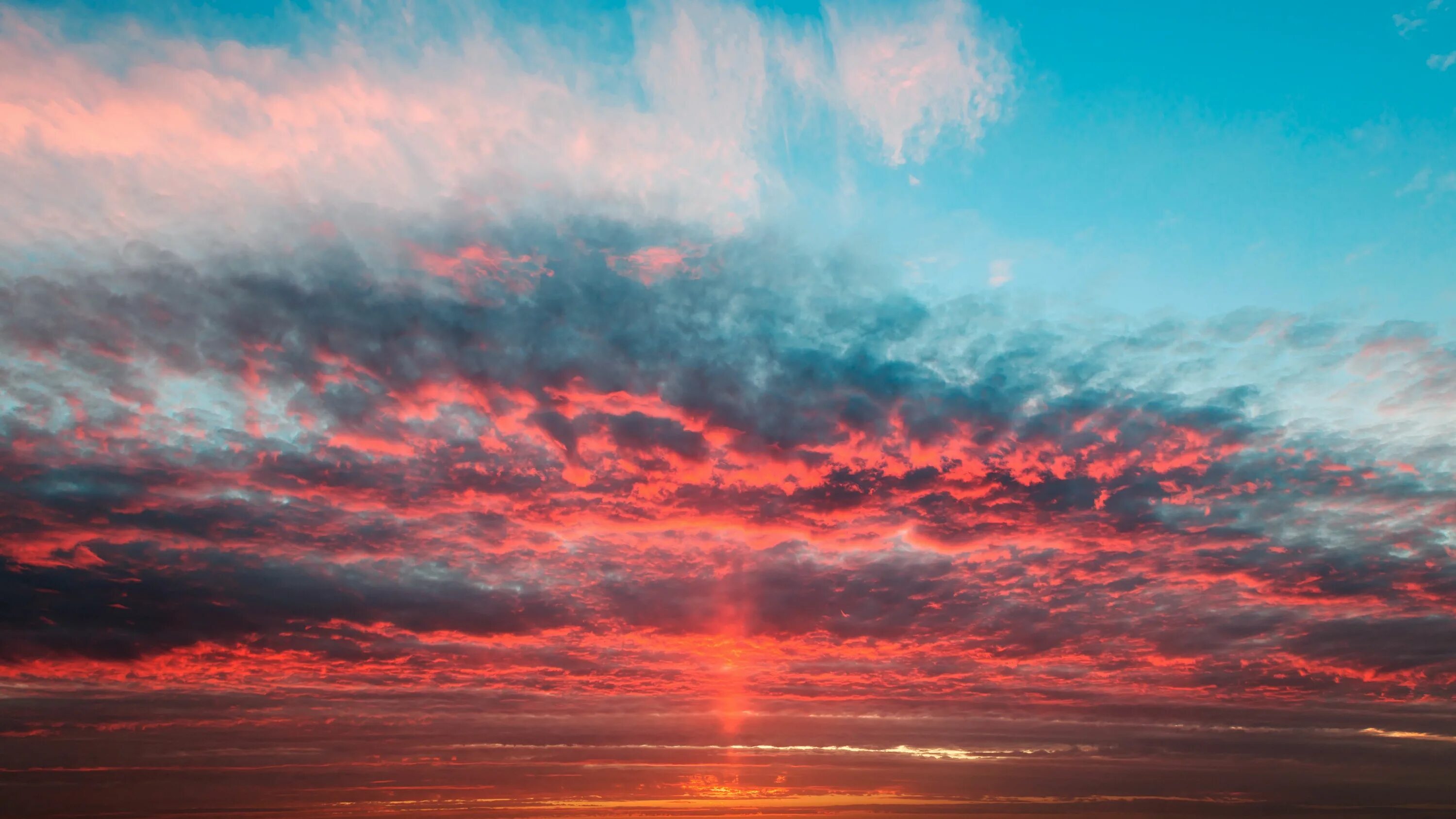 Разное небо фото Download wallpaper 3840x2160 twilight, horizon, clouds, sky 4k uhd 16:9 hd backg