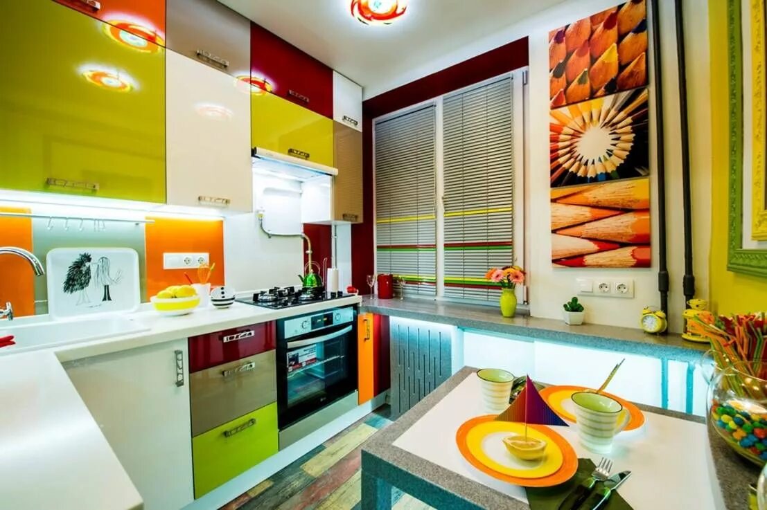 Разноцветные кухни в интерьере фото Módulos de cocinas: *10 diseños fantásticos! homify Ideas de color de cocina, Id