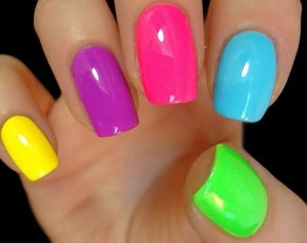 Разноцветные маникюр на короткие квадратные ногти Pin on U͙n͙h͙a͙s͙ Nails, Bright nails, Nail colors