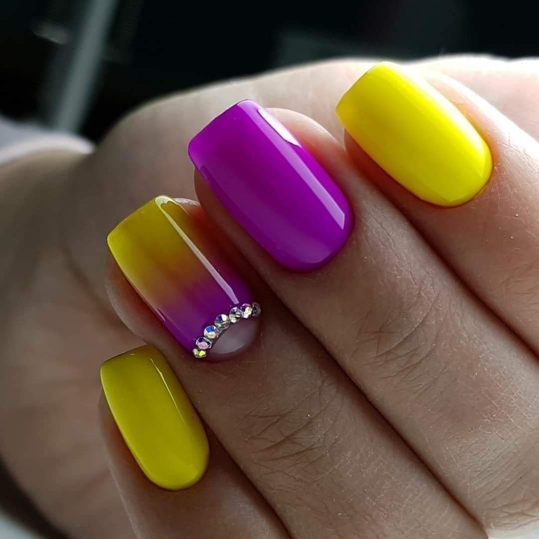 Разноцветные маникюр на короткие квадратные ногти Pin auf Gelnägel, Nagellack Designer nägel, Nagellack-kunst, Schöne nägel