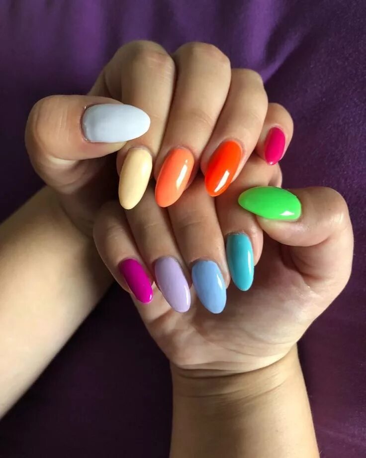 Разноцветные цвет маникюра 31 Cute Summer Nails Designs to Copy Right Now Bright summer nails, Cute summer 