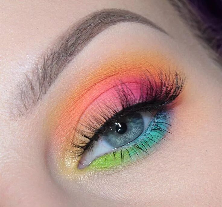 Разноцветный макияж глаз Matte Rainbow Eye Artistry makeup, Rainbow eye makeup, Creative eye makeup