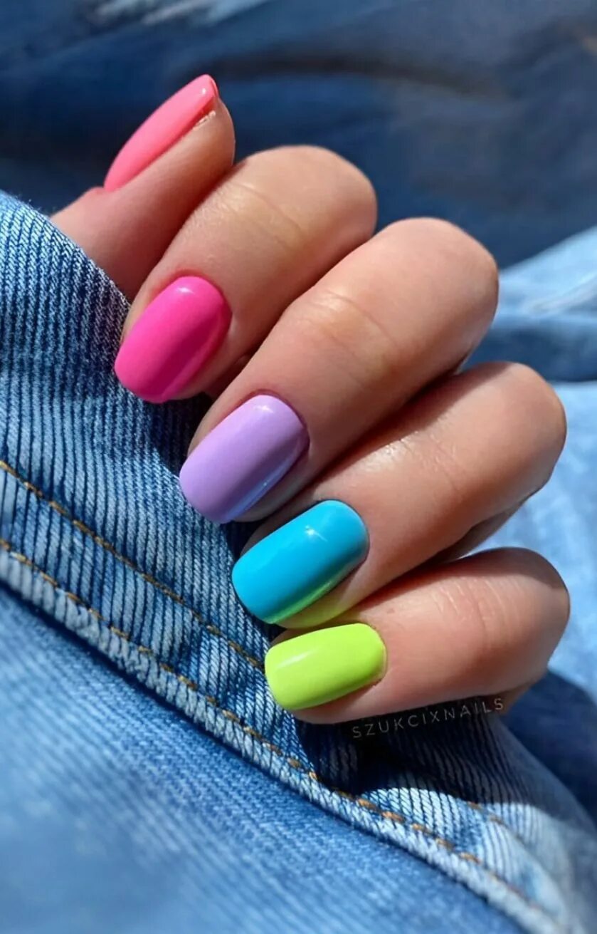 Разноцветный маникюр фото 2024 Pin by Kayla Galloway on nails/nail art in 2024 Cute gel nails, Pretty nails, Si