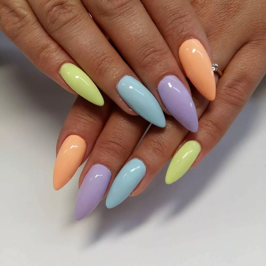 Разноцветный маникюр миндаль Instagram photo by Indigo Nails * May 9, 2016 at 3:49pm UTC Chic nails, Multicol