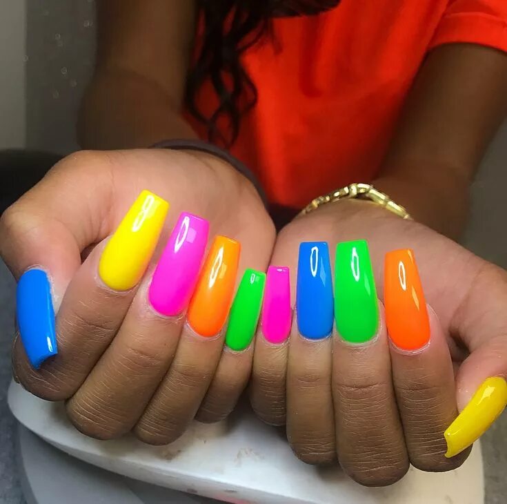 Разноцветный ногти фото Pin on NAILS Bright nails, Rainbow nails, Bright nail polish