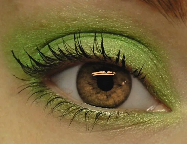 Разновидность зеленых глаз фото Lime Green Glitter Eyeshadow - RADIOACTIVE (165) Mineral Eye Shadow Green eyesha