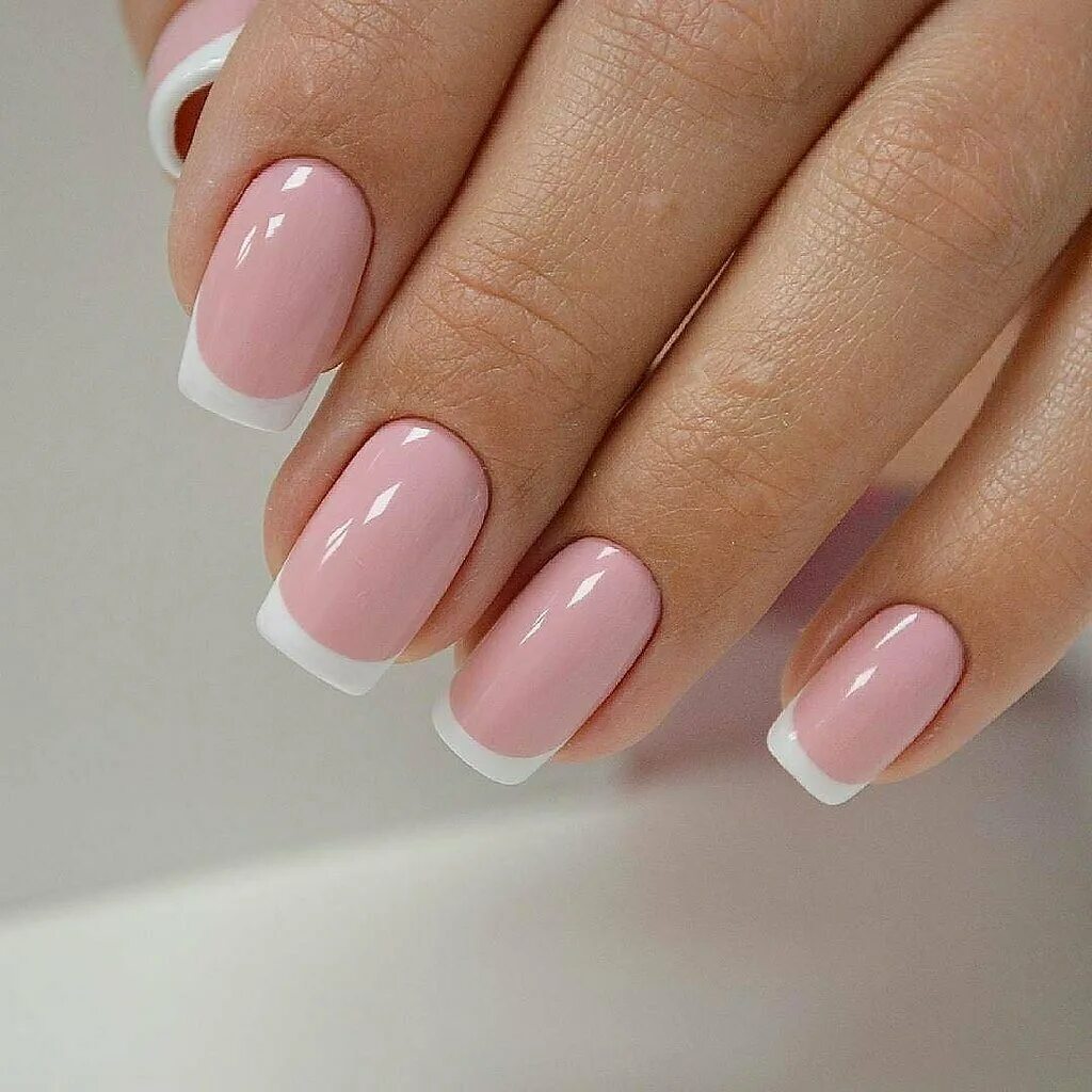 Fashionable wedding manicure 2016. White nail design. Wedding nails - manicure o