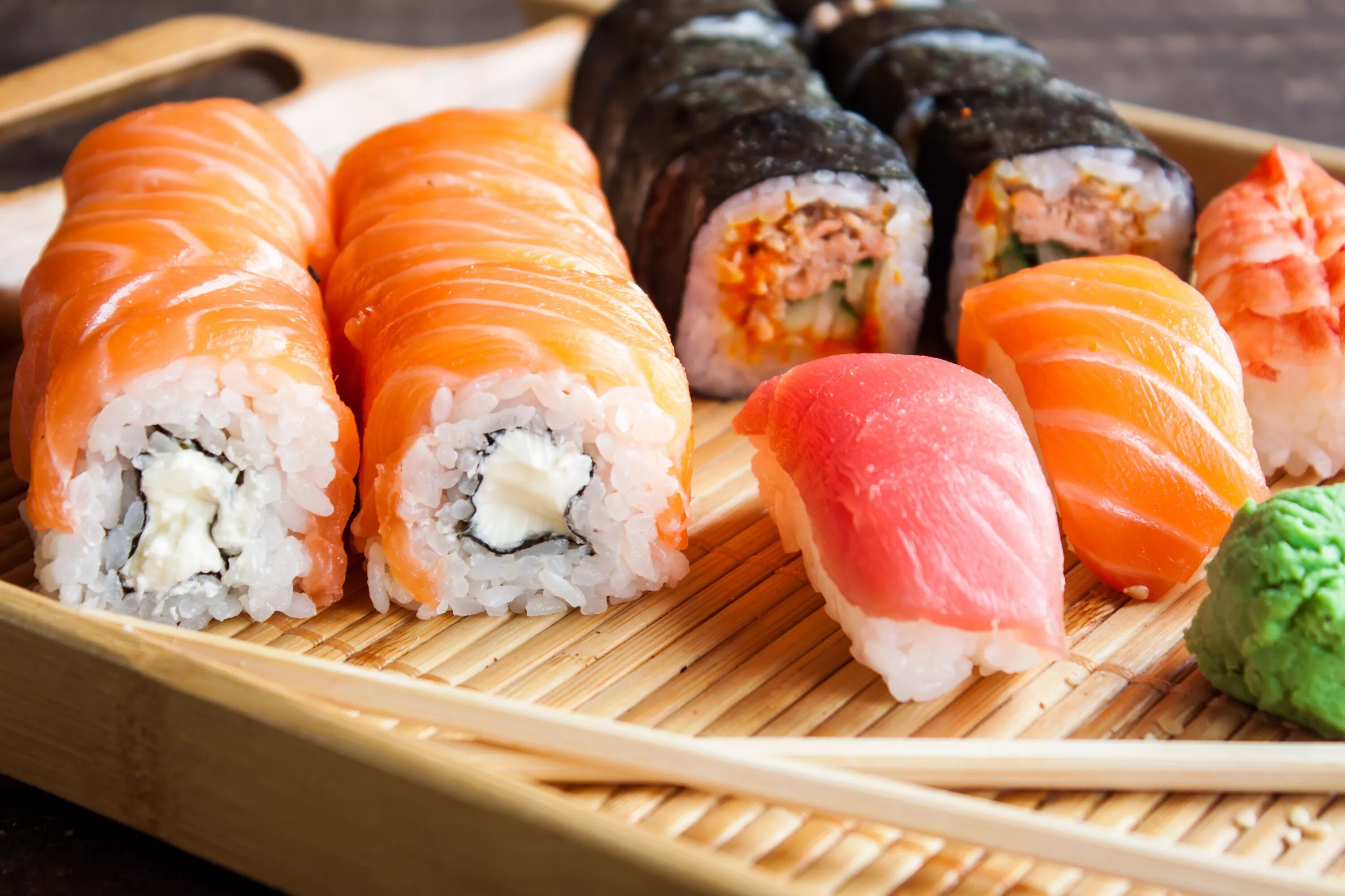 Разновидности суши фото Sushi Ya Fusion - Faro - Arrivalguides.com