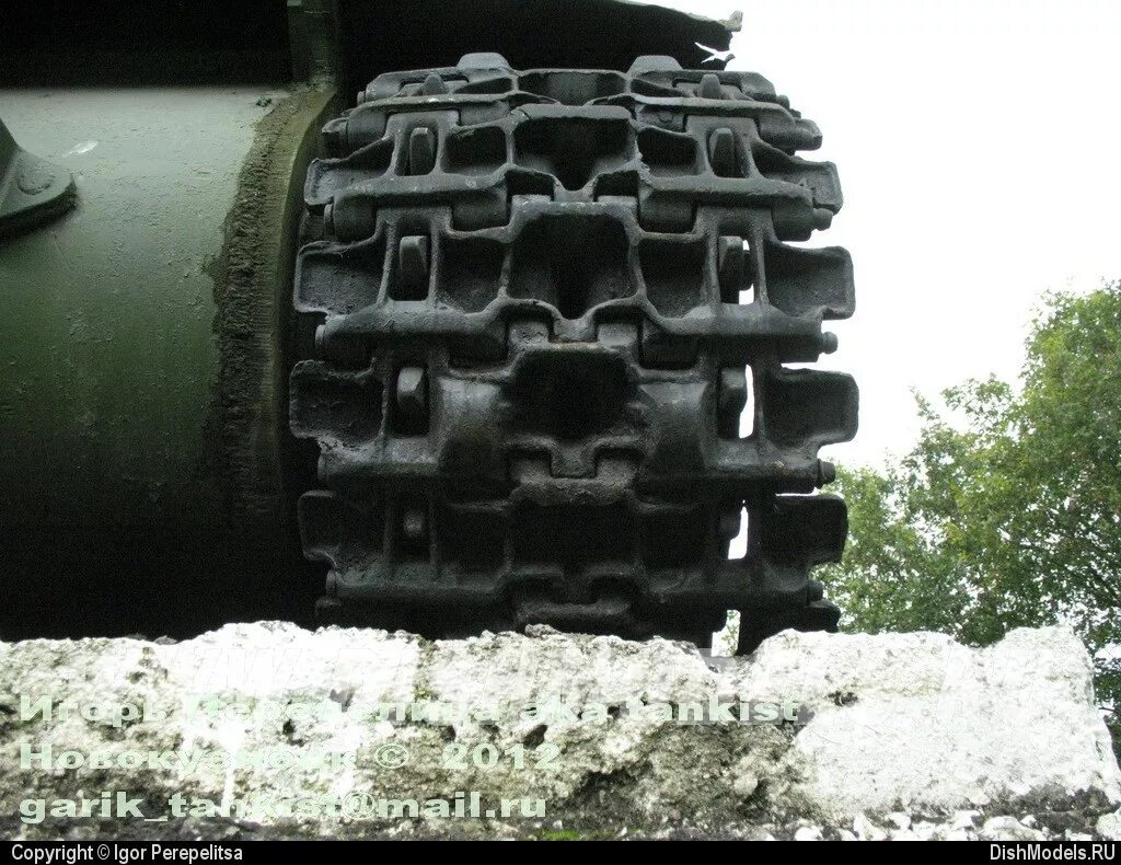 Tracks for KV-1 / KV-2 (1/48) купить в Москве