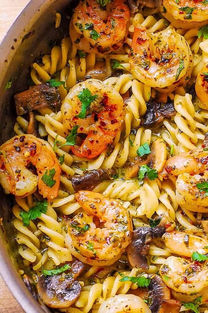 Разные блюда рецепты фото pesto shrimp pasta with mushrooms Resep, Makanan dan minuman, Makanan