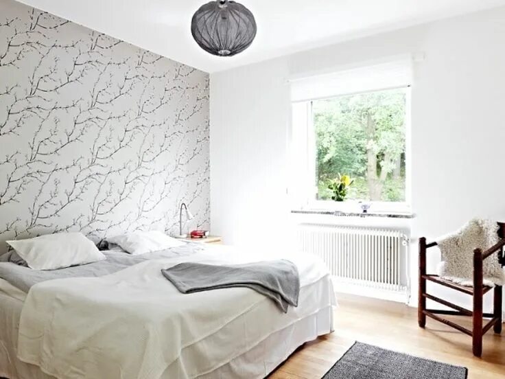 Разные стены в интерьере спальни How to Make Your Small Space Rock: Bedroom Design Tips White wall bedroom, Wallp