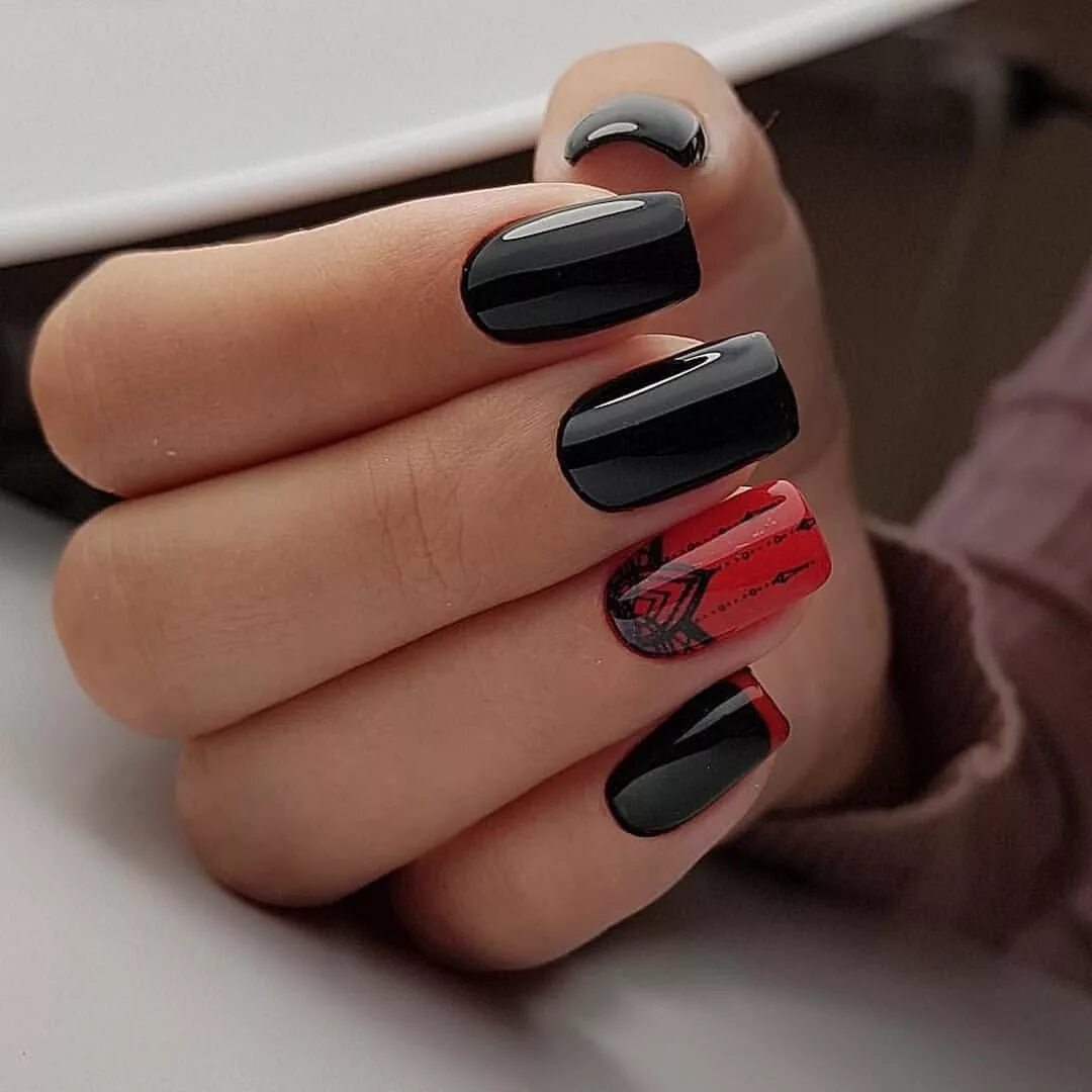 Разный маникюр на руках черно красные Nailman Manikűr, körmök, tervezési ötletek VK Nails, Beauty