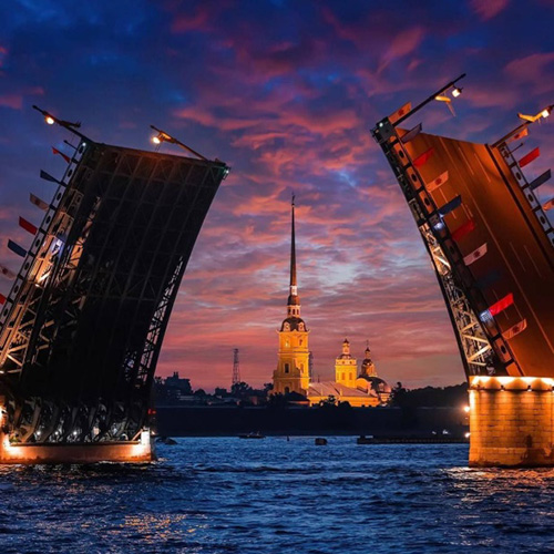 Разведенные мосты петербурга фото Туры для школьников в Санкт-Петербург