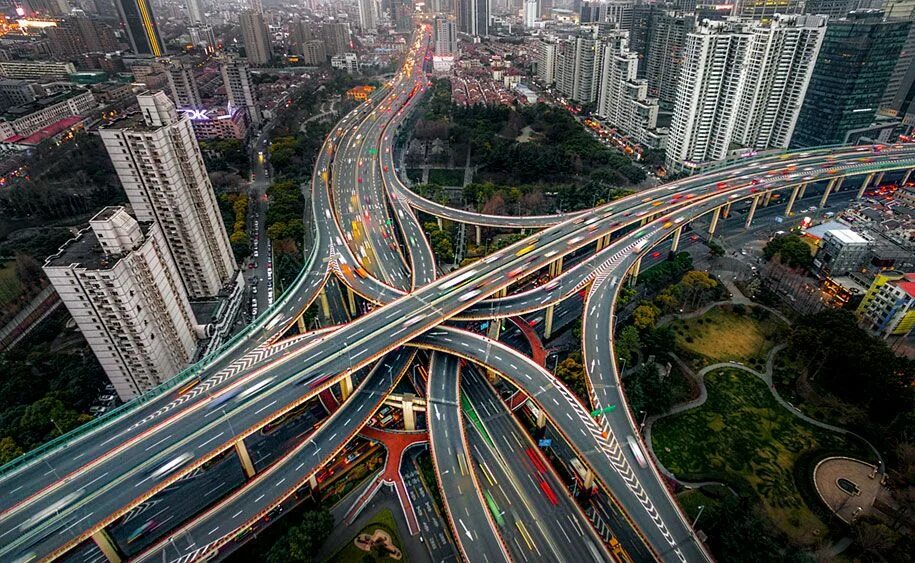 Развязки в китае фото Drone Captures An Absurd Density Of Hong Kong’s High-Rises Gonono Amazing Place 