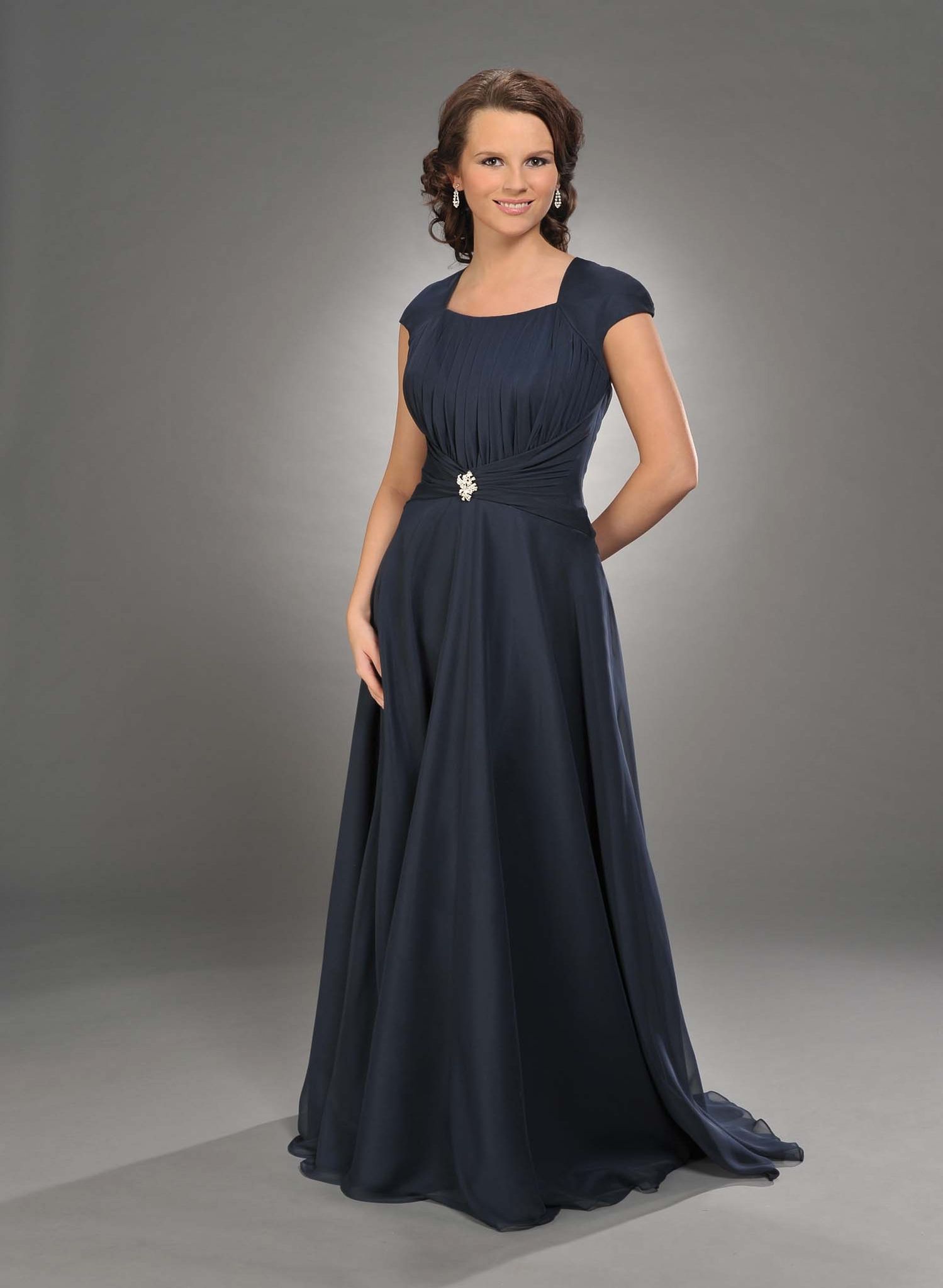 Реальное фото платья square blue chiffon bridesmaid dresses with sleeves BD440 - Click Image to Clo. 