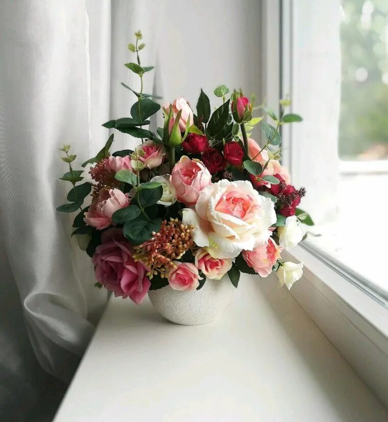 Реальное фото цветов в вазе Bouquet on the windowsill - a selection of 69 photos - Gorodprizrak