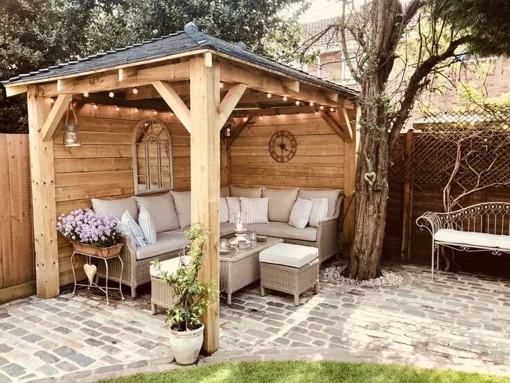 Реальные фото беседок на даче Small garden gazebo, homemade, outdoor seating, outdoor lighting, cobbles Backya