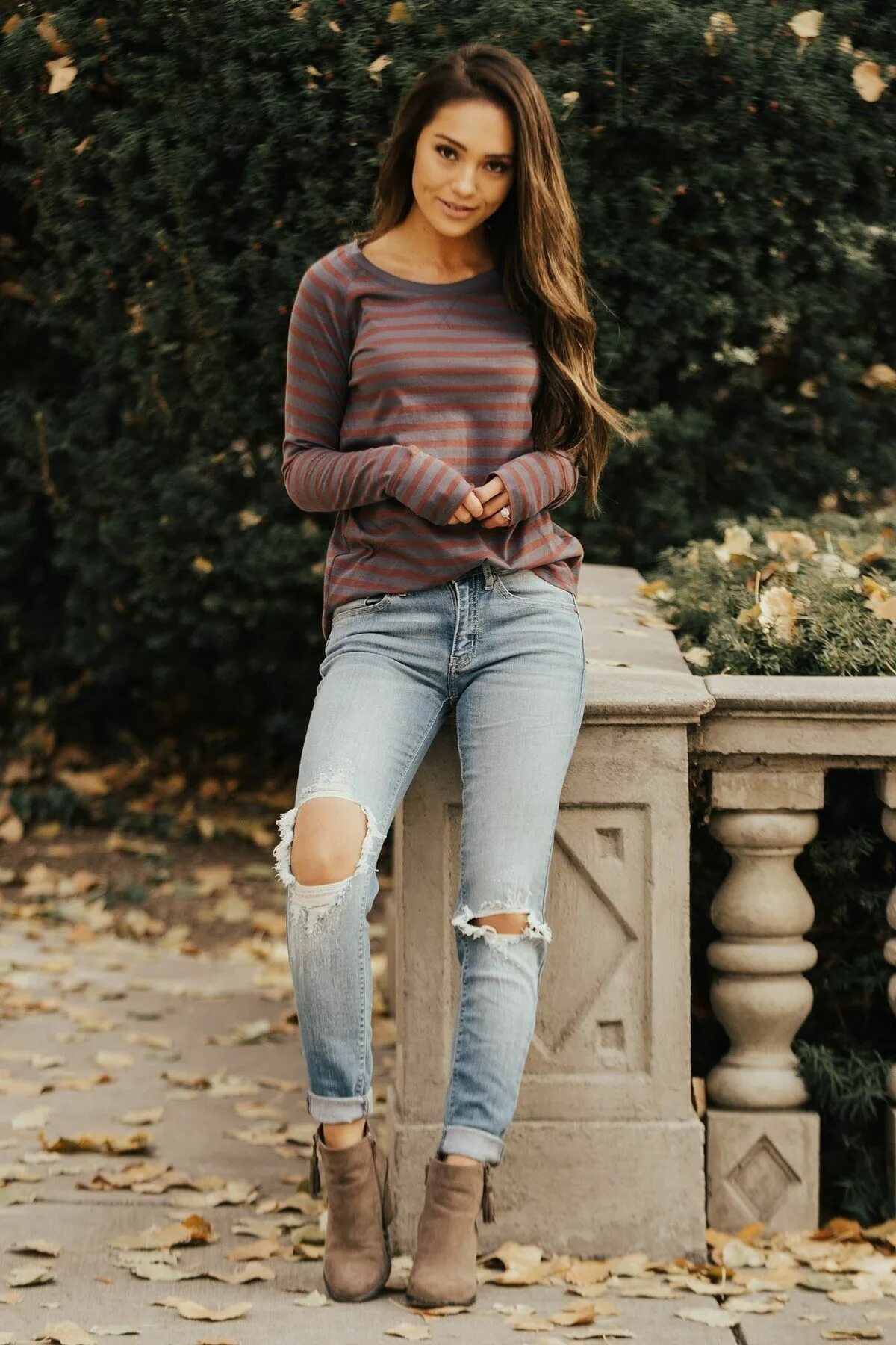 Реальные фото девушек в джинсах Pin by Dimitri Konstantin on my style Beautiful jeans, Fashion, Striped tee