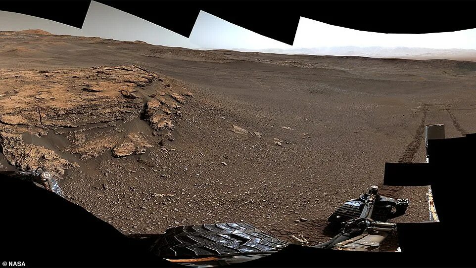 Реальные фото поверхности планет Where water once flowed on Mars: Curiosity snaps stunning panoramas of clay-rich