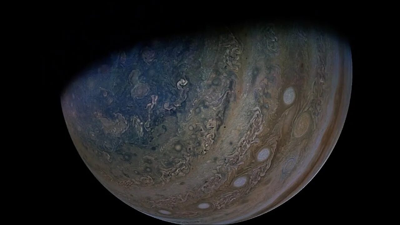 Реальные фото юпитера из космоса Fly from Ganymede to Jupiter in this amazing animation created from Juno imagery