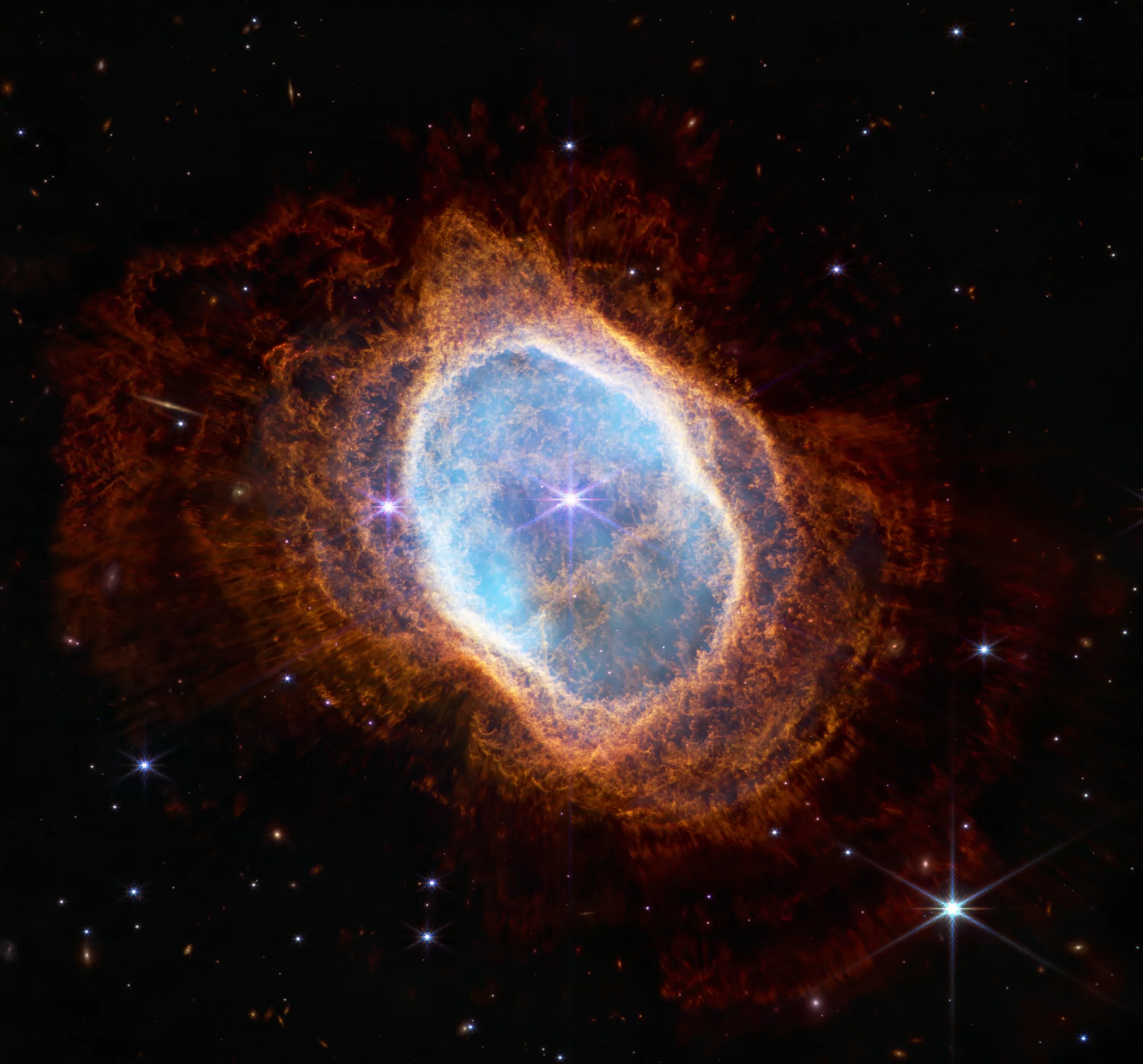 Реальные фото звезд в космосе Файл:Southern Ring Nebula by Webb Telescope (2022).jpg - Википедия