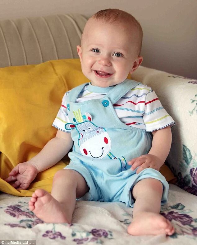 Ребенок год и 2 месяца фото Baby boy was 20 minutes from death after battling meningitis TWICE Daily Mail On