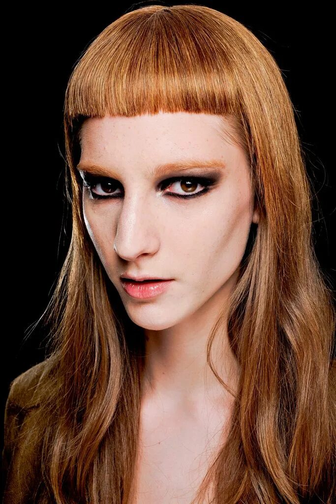 Редактор фото челка Versace Fall 2012 Ready-to-Wear Collection Slideshow on Style.com Hair trends, C