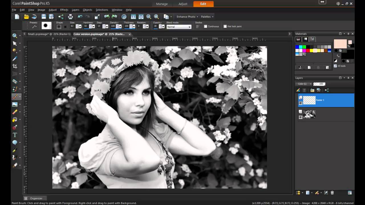 Редактор фото из цветного в черно белое Adding Color to a Black and White Photo in PaintShop Pro X5 - YouTube