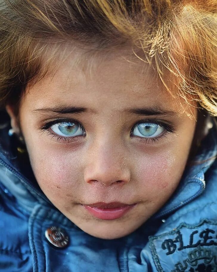 Редкий цвет глаз фото Turkish Photographer Captures the Beauty of Children’s Eyes That Shine Like Gems