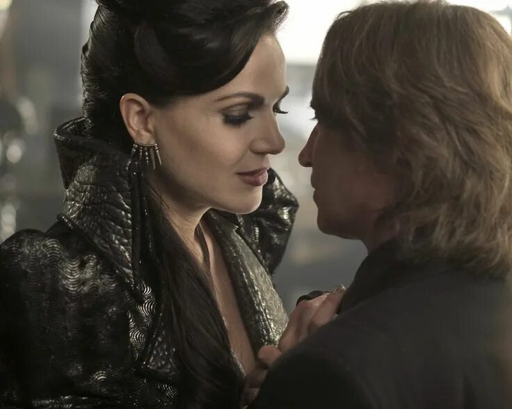 Реджина однажды в сказке фото Evil Queen and Rumple - 6 * 2 "A Bitter Draught" Once upon a time, Robert carlyl