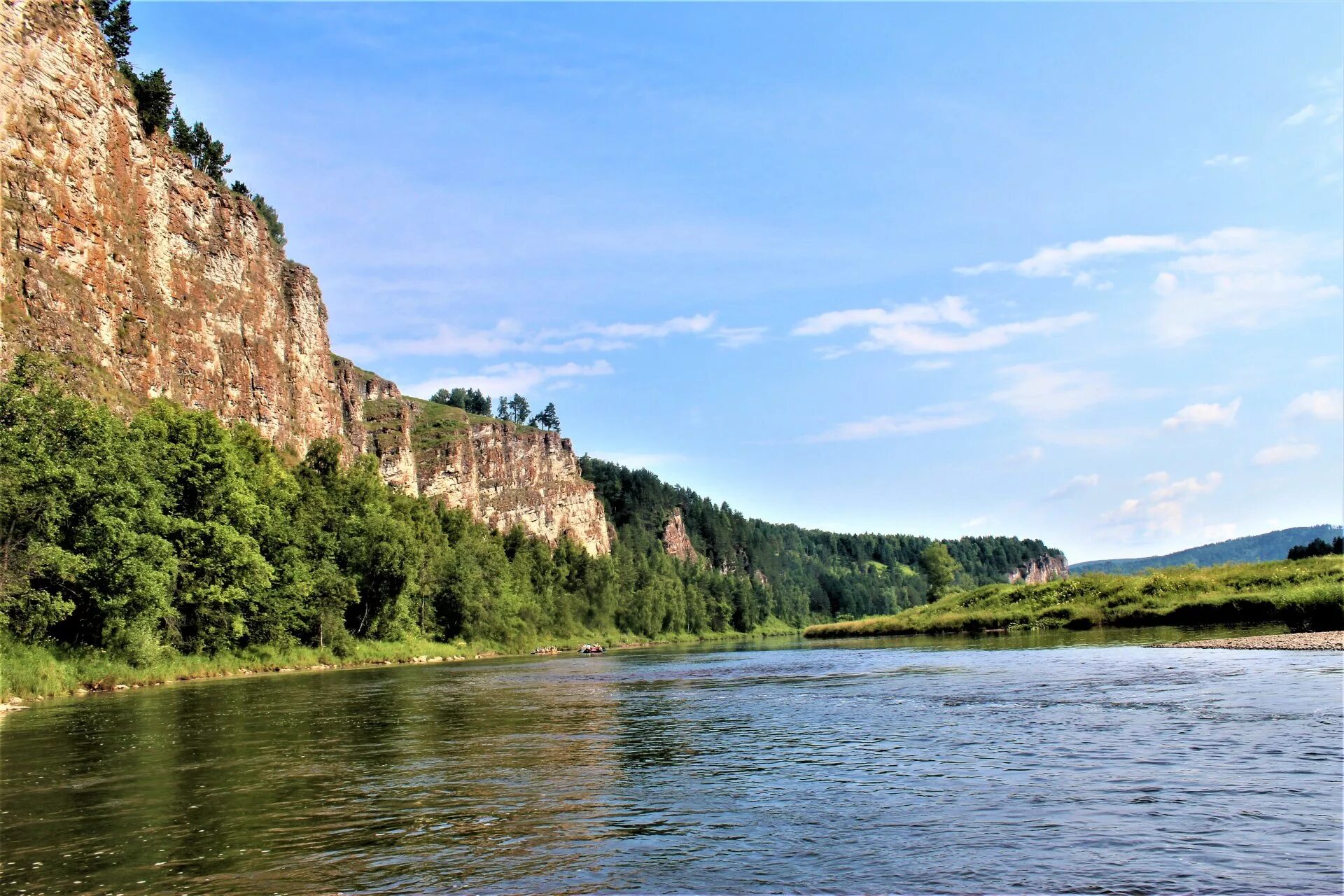 Река ай башкирия фото Майский сплав на катамаранах по реке Юрюзань