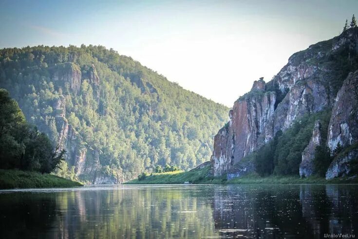 Река ай башкирия фото Скалы Капкаташ и Ласынташ около Лаклов Natural landmarks, Landmarks, Nature