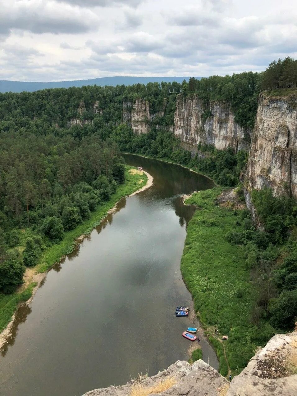 Река ай фото Сплавы по реке Ай с проживанием на базе отдыха "Сухие водопады".