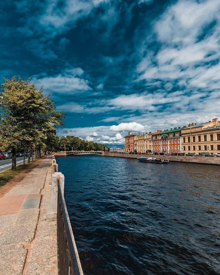 Река фонтанка в санкт петербурге фото Набережная Реки Фонтанки Photo by @andrei_mikhailov Хочешь увидеть своё фото в л