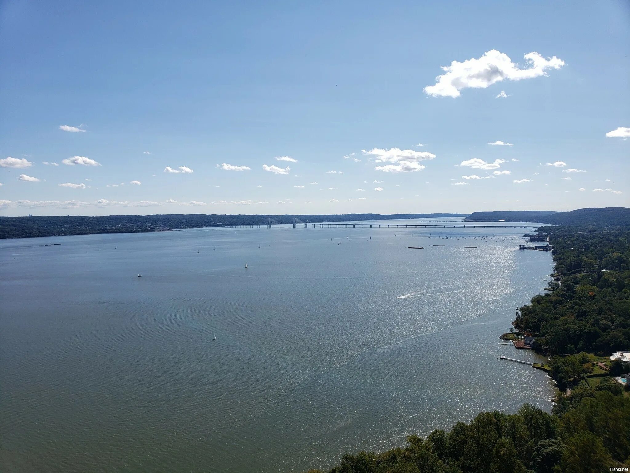 File:Bird's-eye view of Hudson River from walkway 5.JPG - Wikipedia