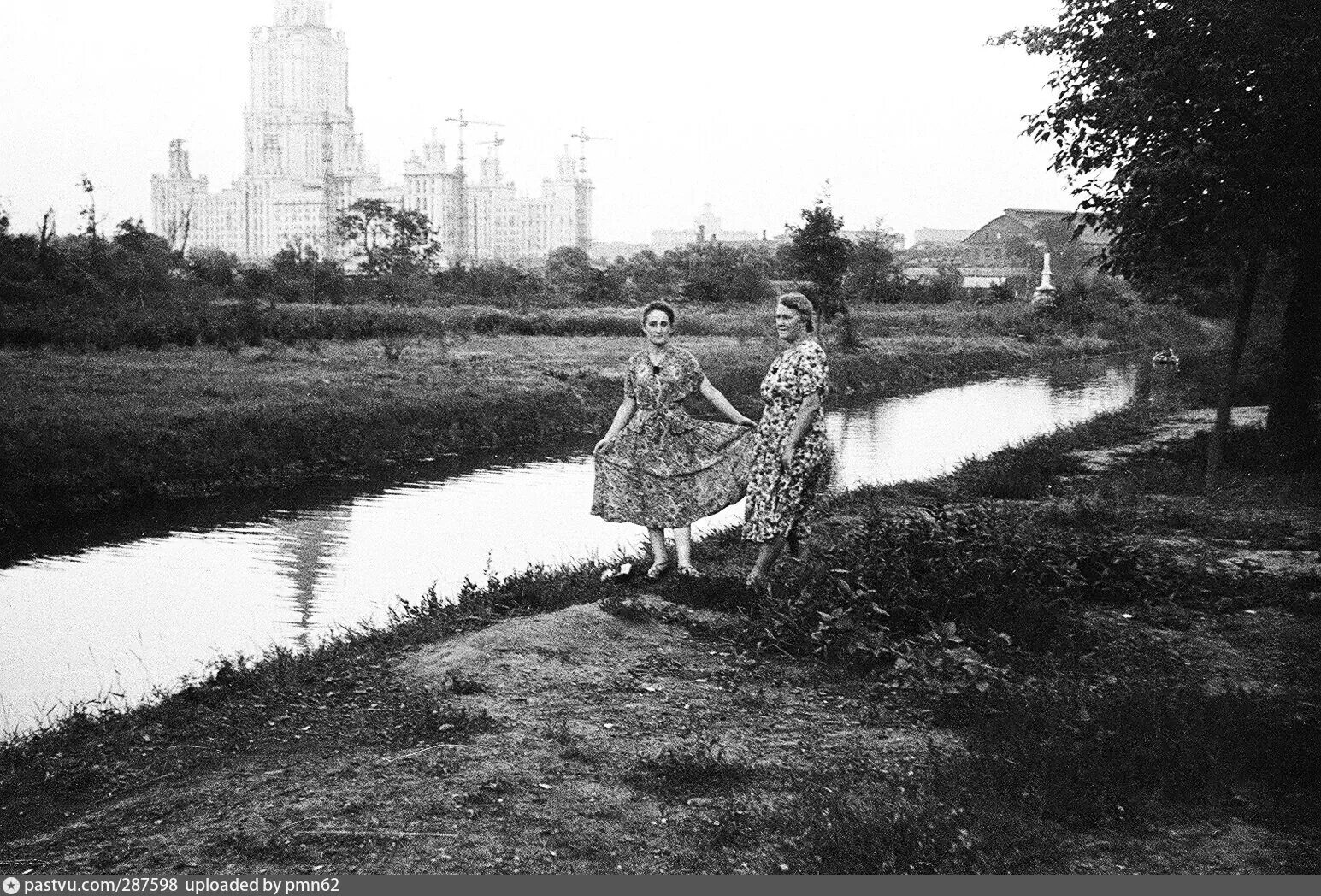 Река студенец тамбов старые фото У Гагаринских прудов. Студенец. - Retro photos