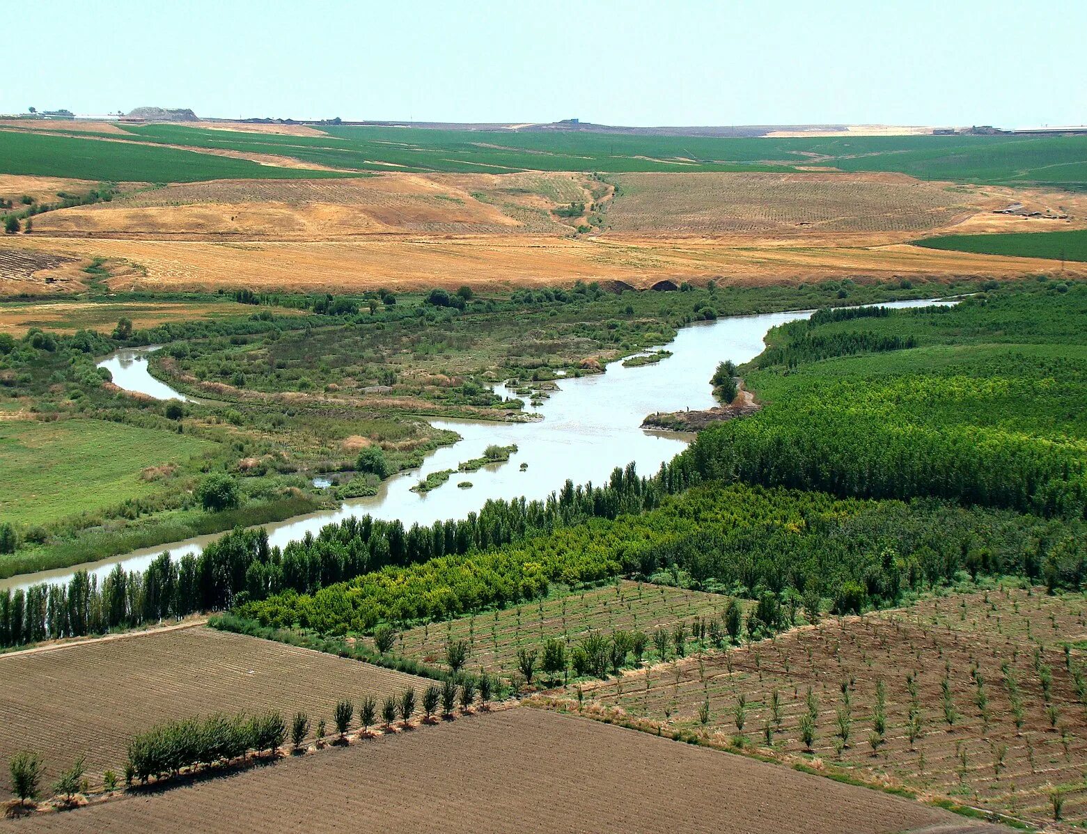 Река тигр фото Файл:Tigris River At Diyarbakir.JPG - Википедия