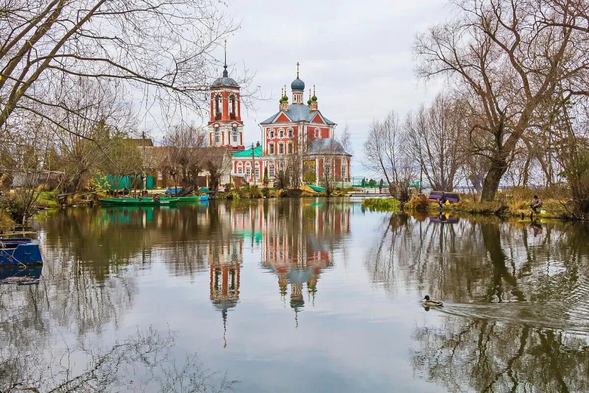 Река трубеж фото В Рязани и Астраханской области ищут подрядчиков на расчистку русла реки и ерика