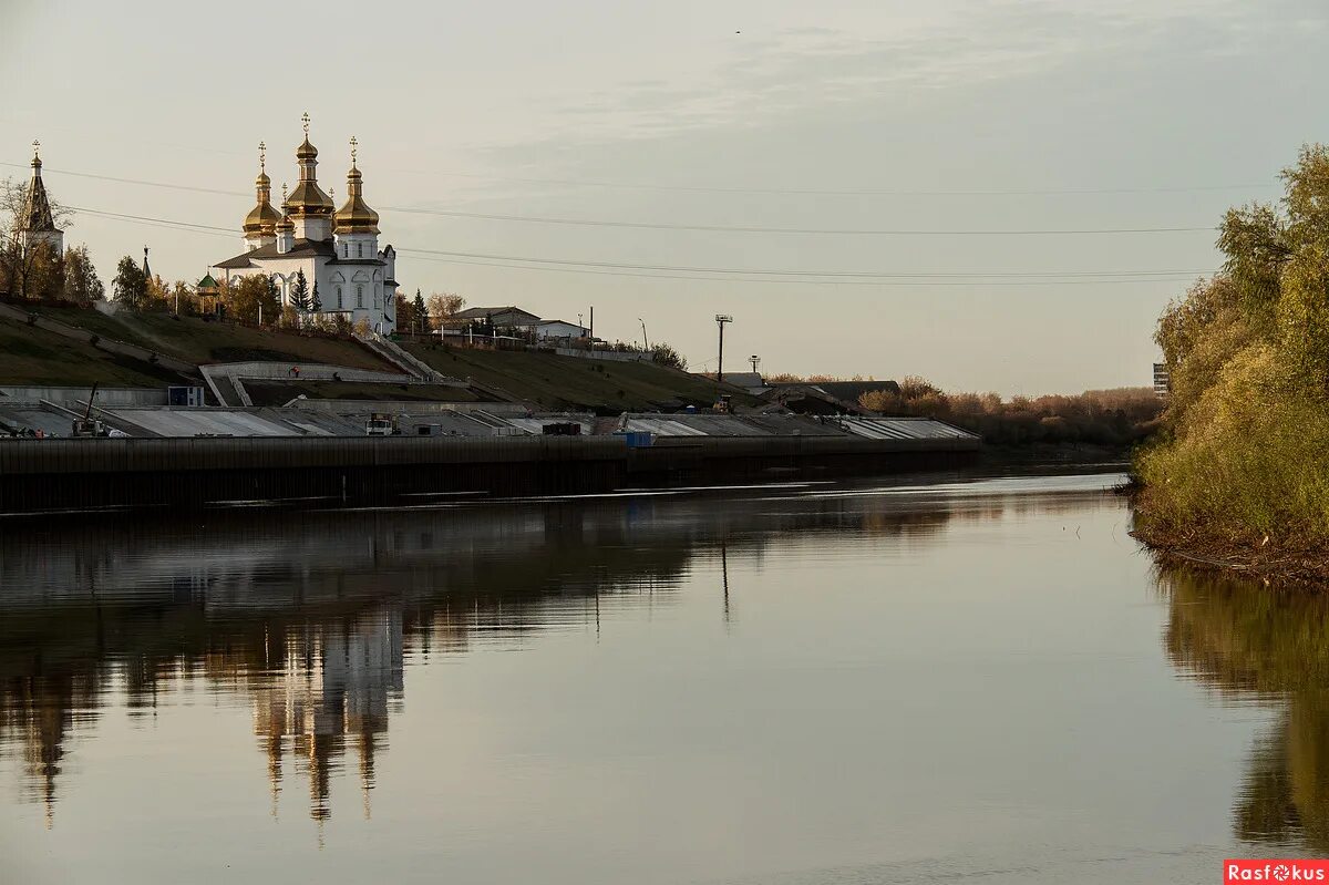 Река тура тюмень фото Фото: По реке Туре. Фотограф Дмитрий Сиялов. Город. Фотосайт Расфокус.ру