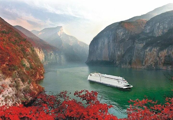 Река янцзы фото It's never too late to tick a cruise on the Yangtze River off the list. River cr