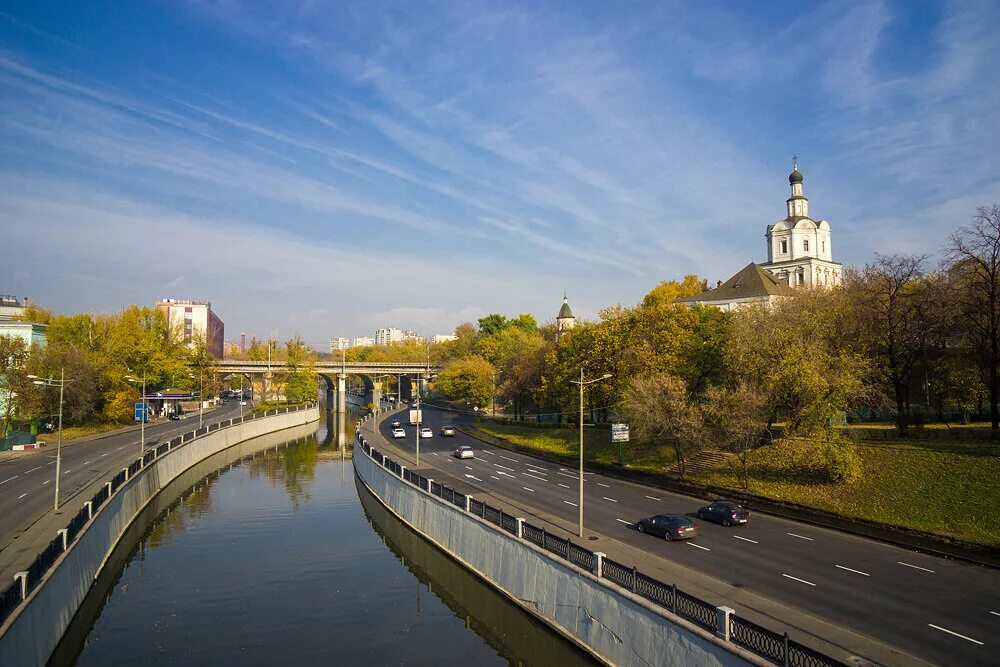 Река яуза в москве фото Краткая история Яузы: от грязной канавы до реки в гранитных берегах О Москве нес