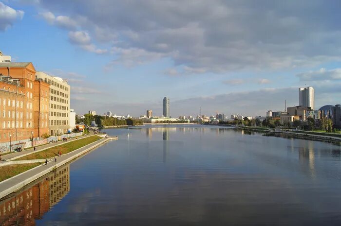 Реки екатеринбурга фото Фото "Городской пейзаж" из альбома "Городские прогулки"