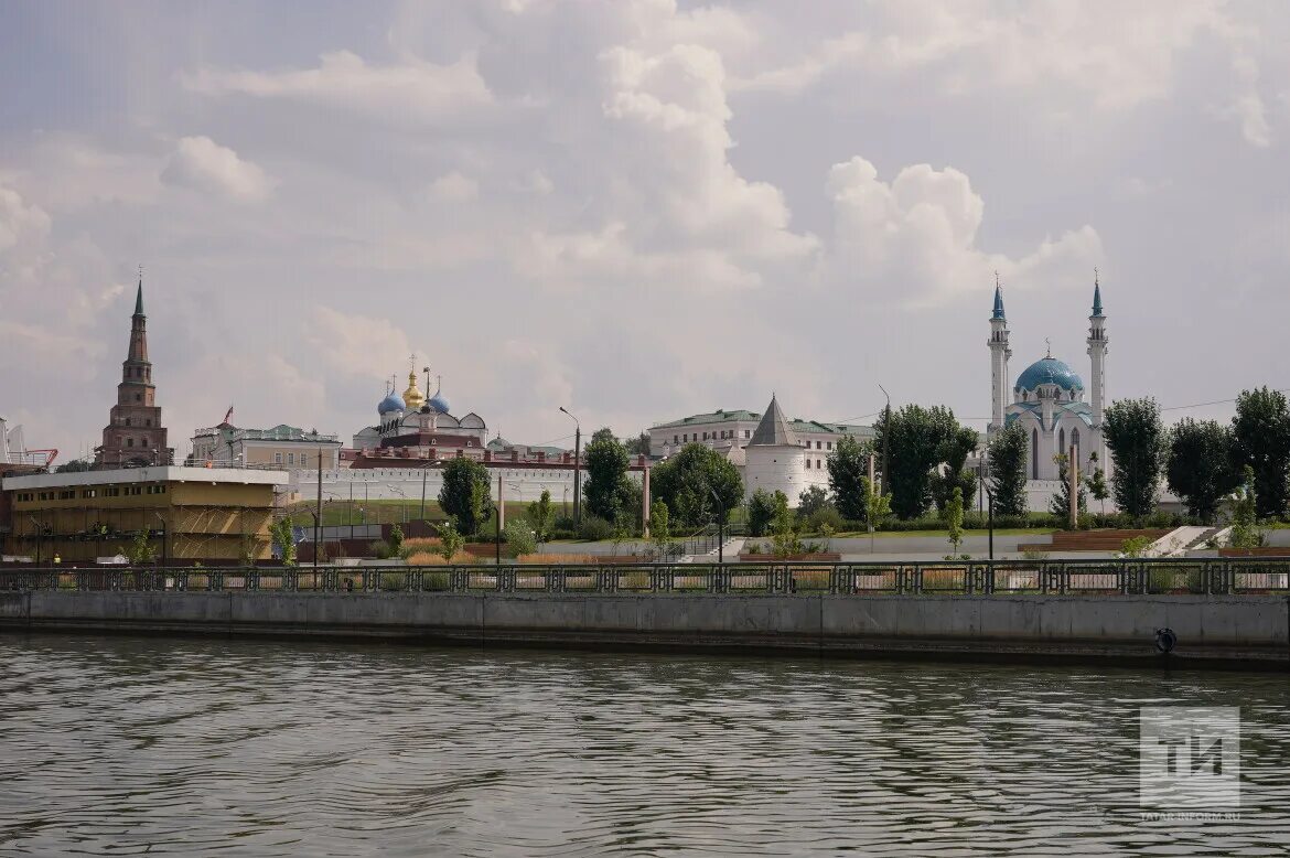 Реки казани фото Вдохновение столицей": по Казанке запустили экскурсии на речных трамваях